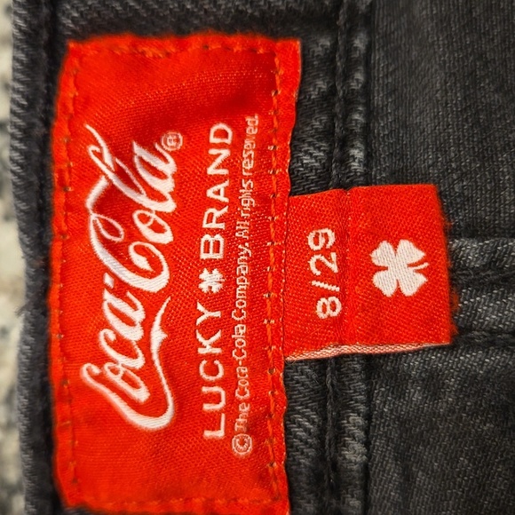 COCA-COLA X LUCKY BRAND HI-RISE MOM SHORT. SIZE 8/29 - Picture 4 of 14